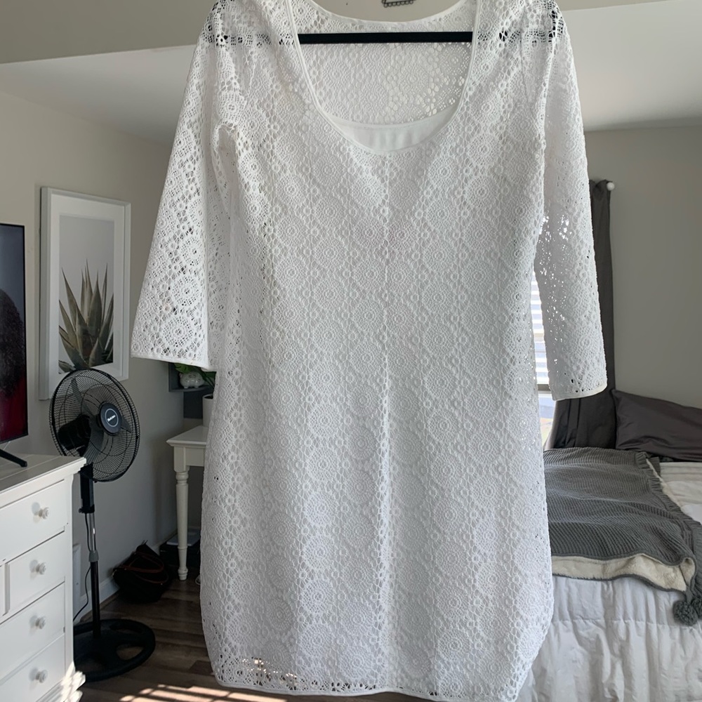 LILLY PULITZER NWOT - Picture 2 of 2